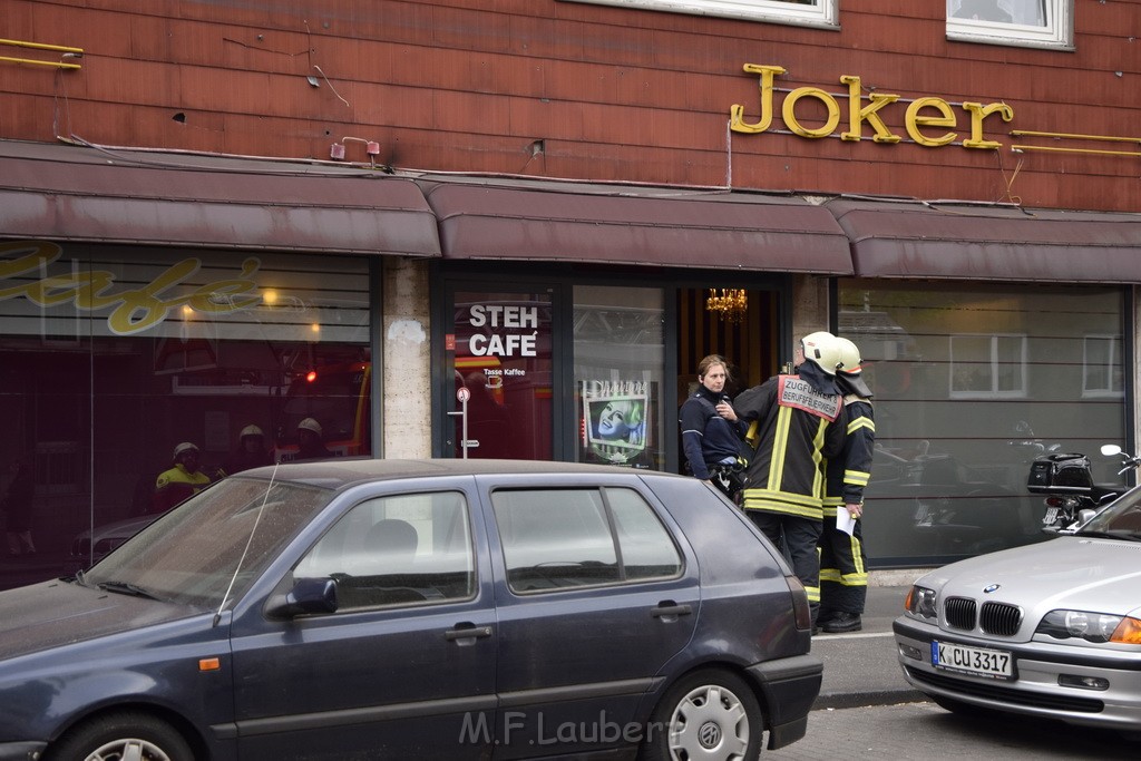 Feuer 1 Koeln Hoehenberg Olpenerstr P16.JPG - Miklos Laubert